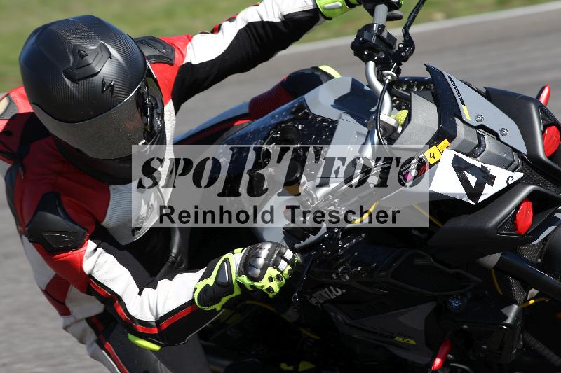 Archiv-2022/07 16.04.2022 Speer Racing ADR/Gruppe gelb/4